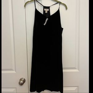 LOFT OUTLET black velvet mini dress